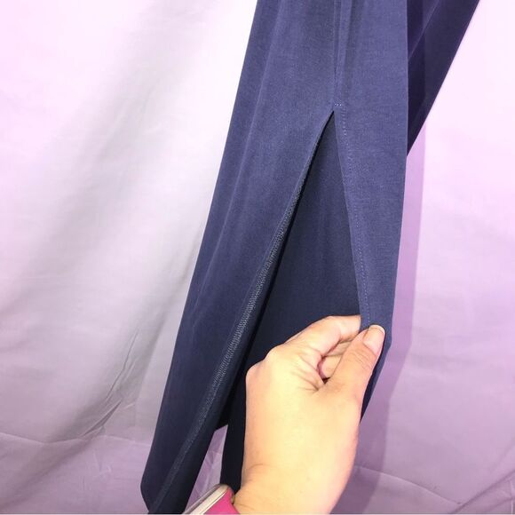 Everly Side Slit Tunic - Picture 5 of 6